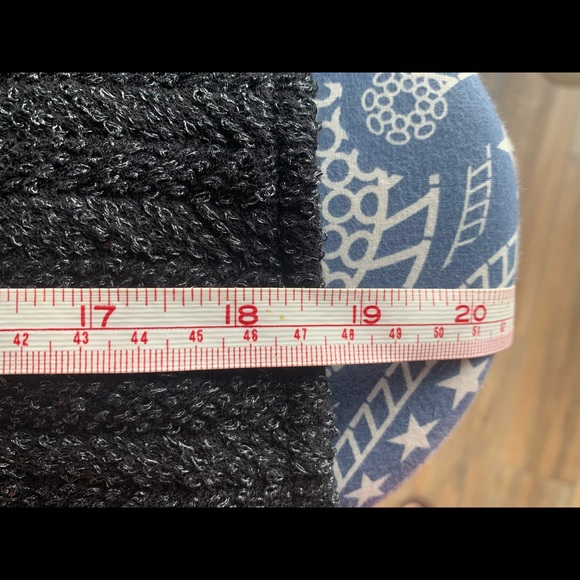 NWT Top - Picture 4 of 5